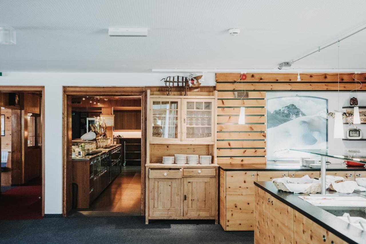 Hotel Adler 와스 외부 사진
